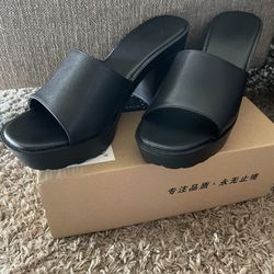 Women’s Chunky Heels