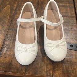 Girls white formal heels