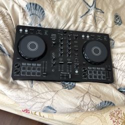 Pioneer FLX 4 