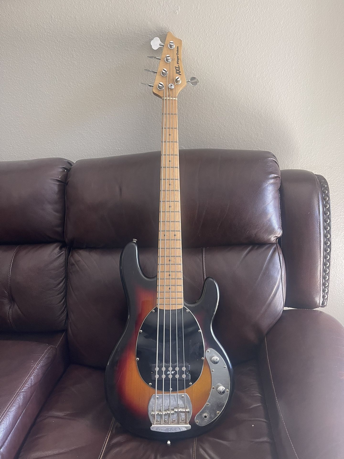 Axl Player Deluxe Bass Guitar