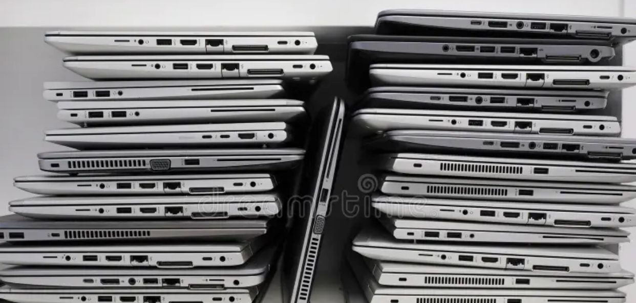 10 Laptops WINDOWS 11