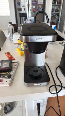 Coffee set - Oxo brewer with grinder and wood container