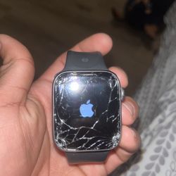 Apple Watch Series 4 