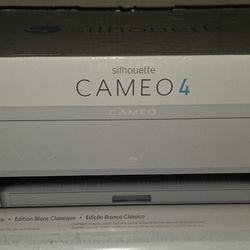 Silhouette Cameo 4