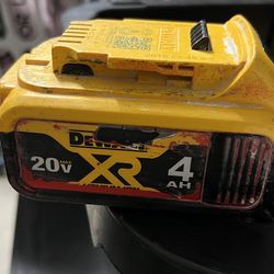 Dewalt 20V XR Battery 4AH