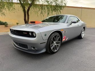 2016 DODGE CHALLENGER SCAT PACK, SHAKER 392, TWO OWNERS CAR, RUNS GREAT, COLD AC, FINANCE AVAILABLE 🚘
