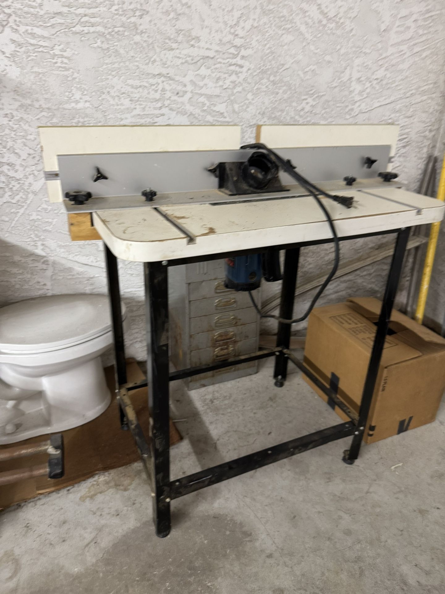 Ryobi 3HP Plunge Router & Table (old School)