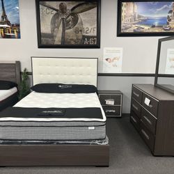 4PC Queen Bedroom Set 