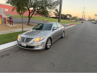 2012 Hyundai Genesis 4.6 V8 silver