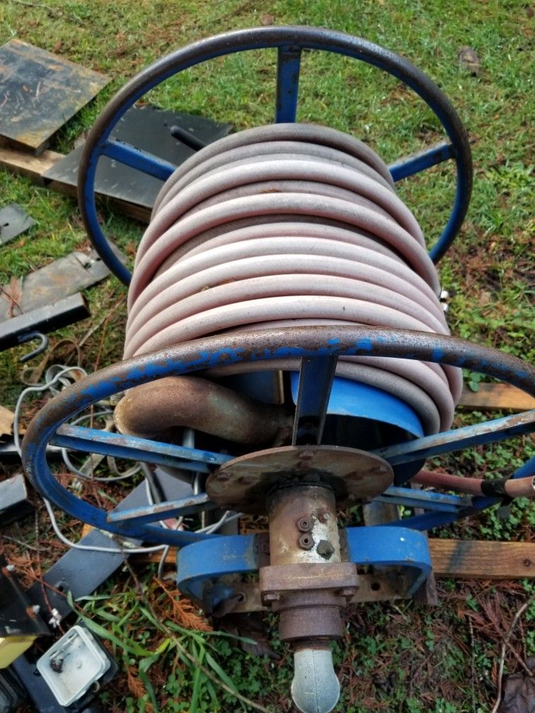 Bush Firetruck Hose Reel