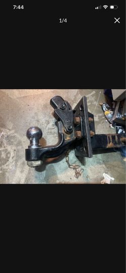 Adjustable heavy duty hitch