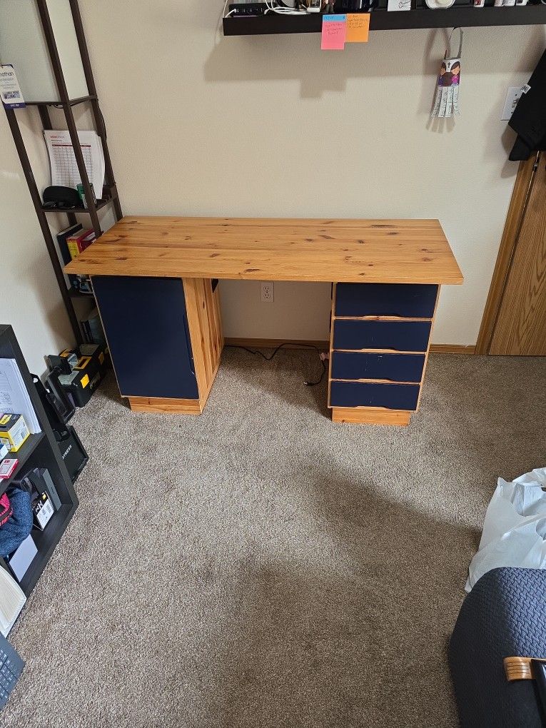 Solid Wood Desk Free