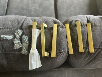6 gold handles
