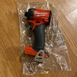 Milwaukee Fuel 1/4” Hex Impact Driver 2953-20 New