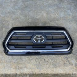 3rd Gen Toyota Tacoma Grille Assembly 