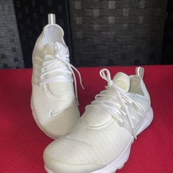 Nike Air Presto Women’s 9