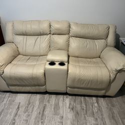 Power Reclining Leather Loveseat 