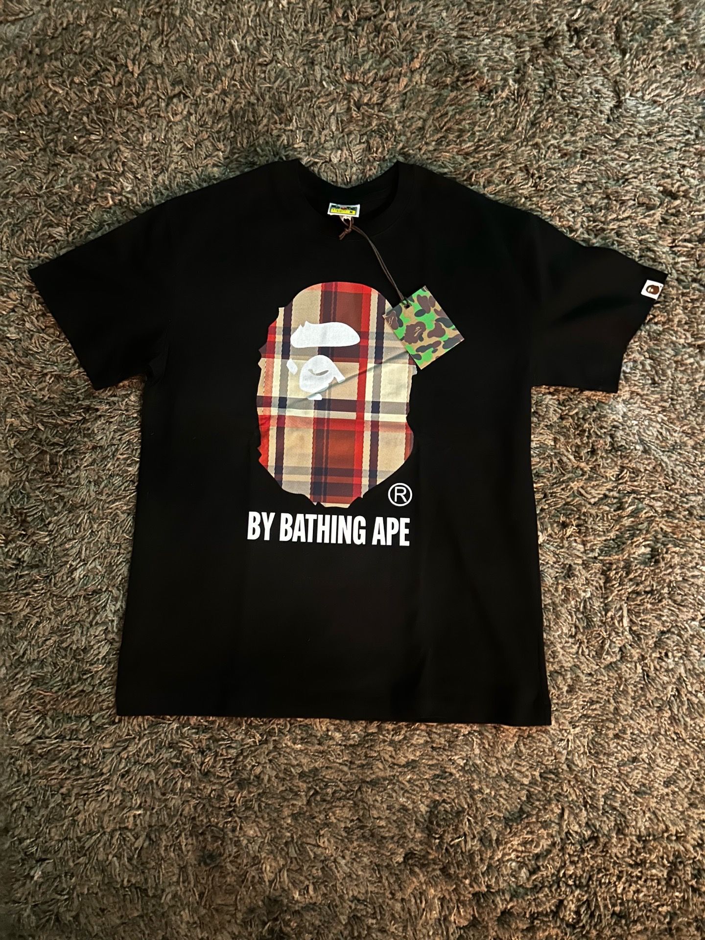 Black medium bape tee