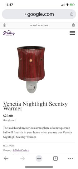 Venetia scentsy plug-in warmer