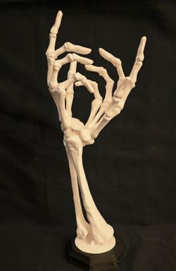 Skeleton hands Jewelry holder