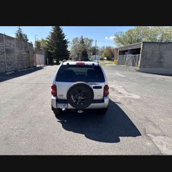 2005 Jeep Liberty