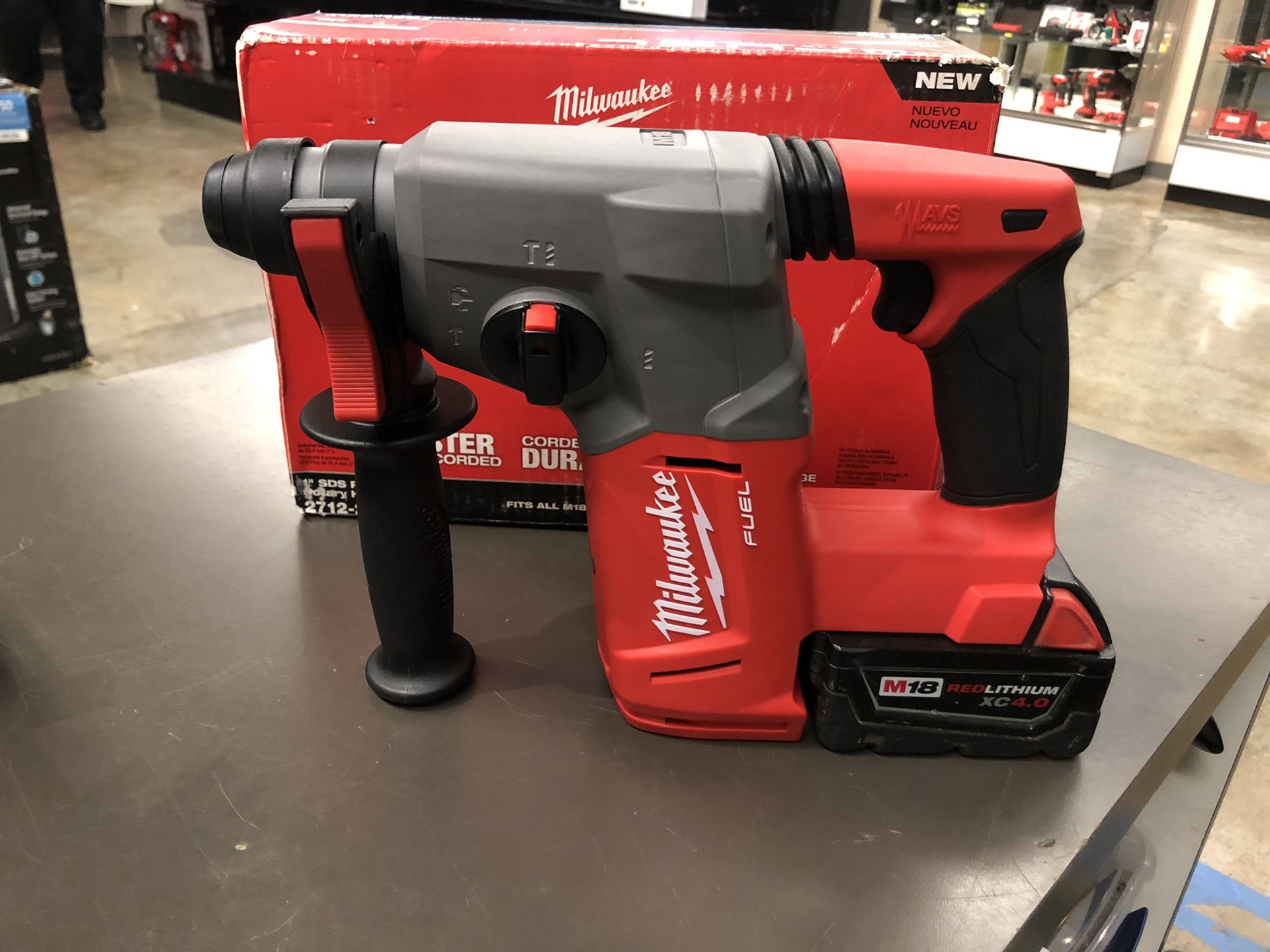 New Milwaukee 271220 1” FUEL brushless SDS drill is new battery is