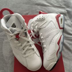 Jordan 6 Red Oreo Size 10.5