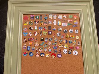 Disney trading Pins