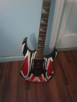 Ibanez electric guitar very clean