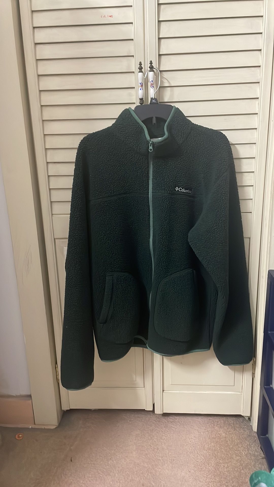 Columbia Men’s Sherpa Jacket (size: L)