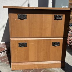 Bush furniture, lateral File cabinet