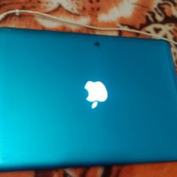 MacBook Pro With Charger