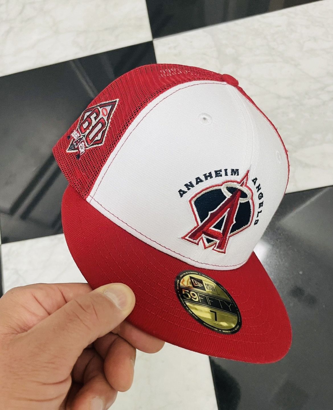 Angels Fitted Size 7
