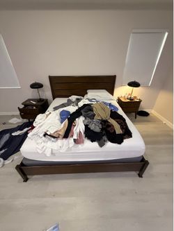King size solid wood bedroom set