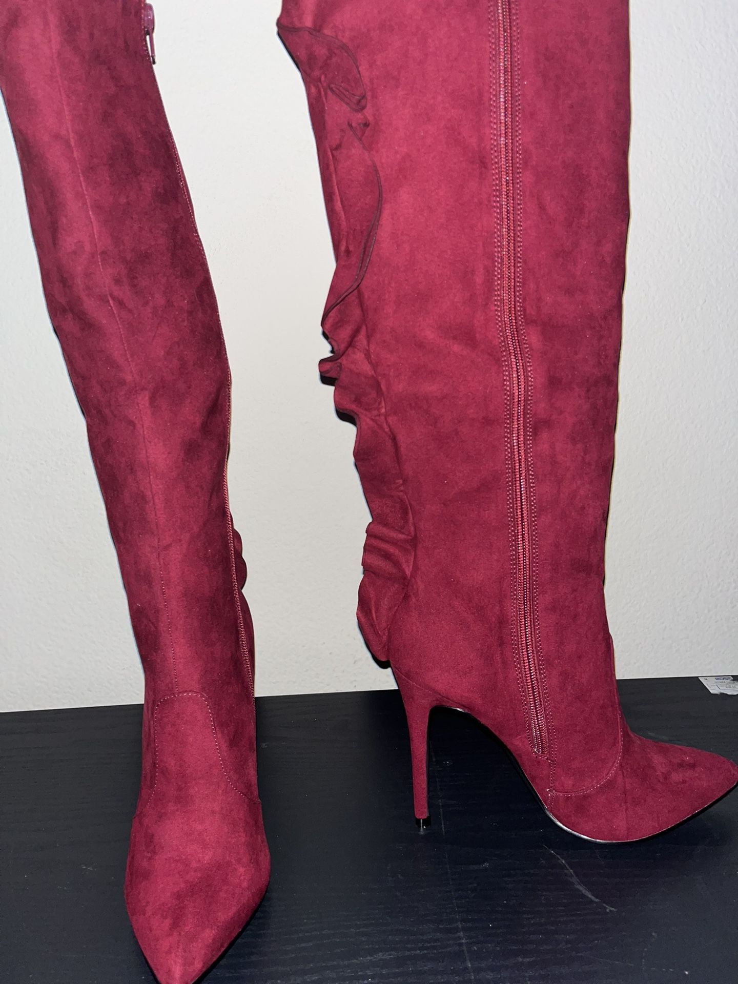 Beautiful Red Boots - Size 8