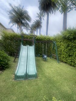 Playground Play Set (slides/swing set)
