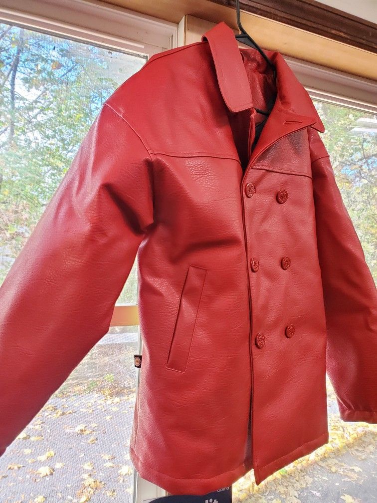 BEAUTIFUL LADIES COAT SIZE L RED $60 BRAND NEW