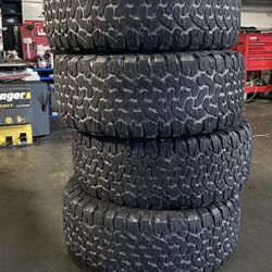 33/12.5r15 Bf Goodrich K02