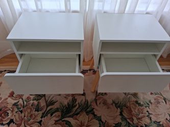 Gently used excellent condition side tables