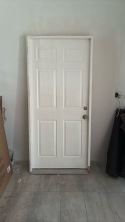 Solid core door
