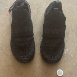 Never Worn Levi