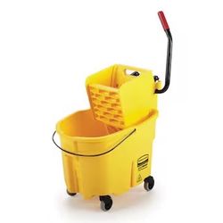 Rubbermaid Commercial Products Wavebrake 35-quart Commercial Mop Wringer Bucket with Wheels