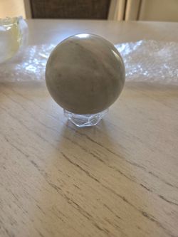 Sirizen-Diving White Marble Decorative Sphere, 8cm Natural Stone Orb
