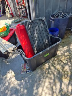 Full bed storage bins