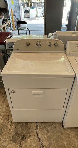 Whirlpool White Dryer with Large Capacity