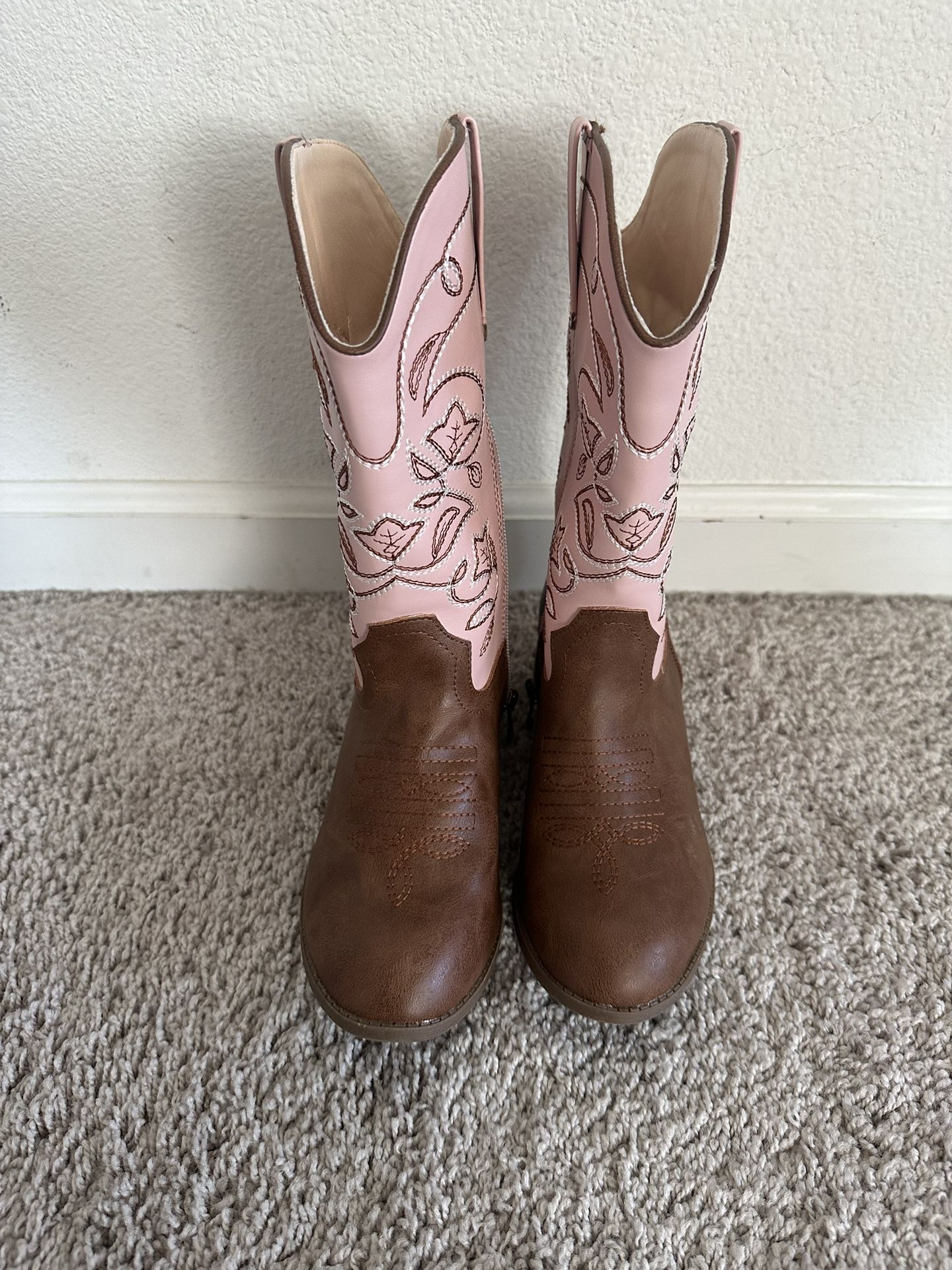 Cowboy Boots Brand New Size 5