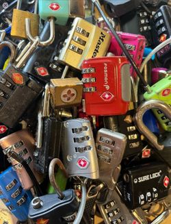 Used Luggage Locks 20 lbs
