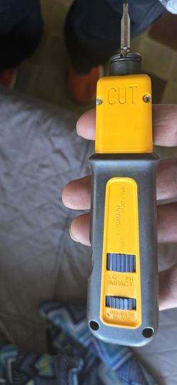 Fluke punch down tool