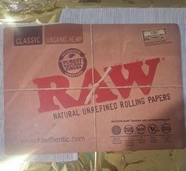 Raw Rolling Paper Rolling Matt.