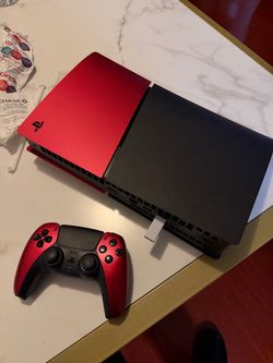 SONY PS5 SLIM DIGITAL + CUSTOM PLATES+ CONTROLLER